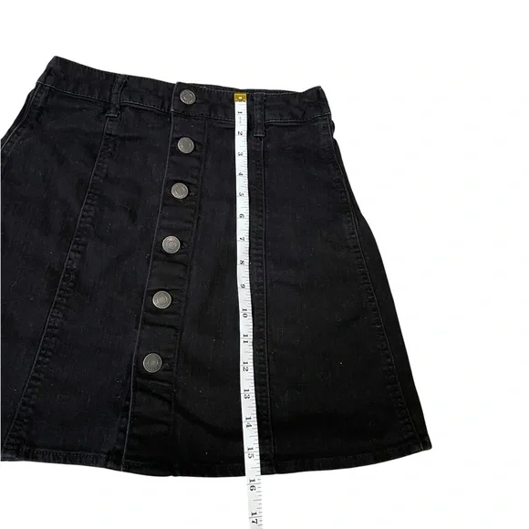 Mossimo Supply Co. Button Front A-Line Denim Skirt - Picture 4 of 5